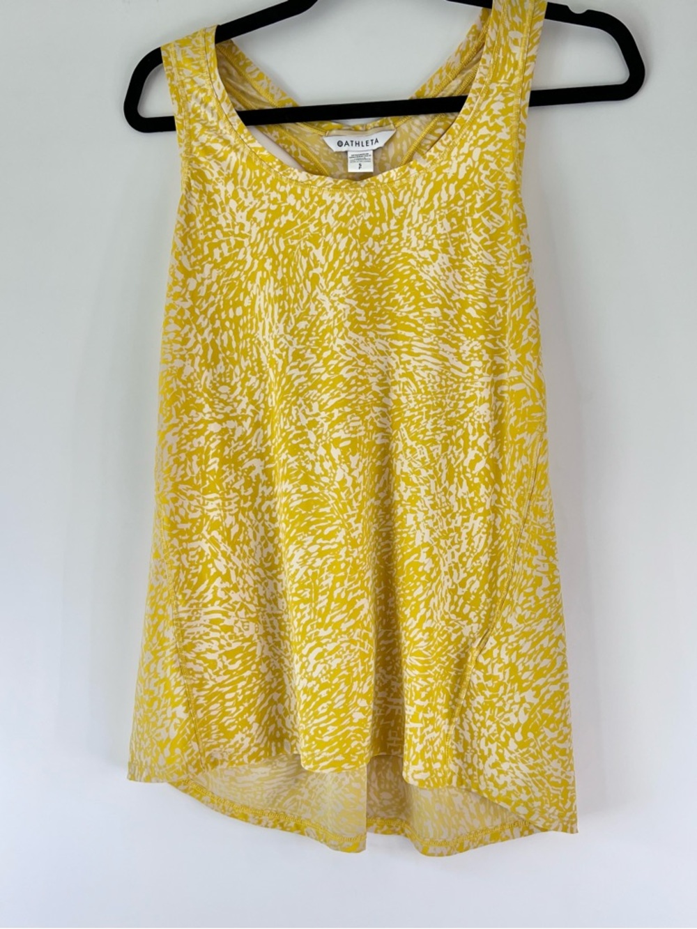 Athleta Yellow & White Racerback Scoop Tank Size Small Yoga Pilates, activewear